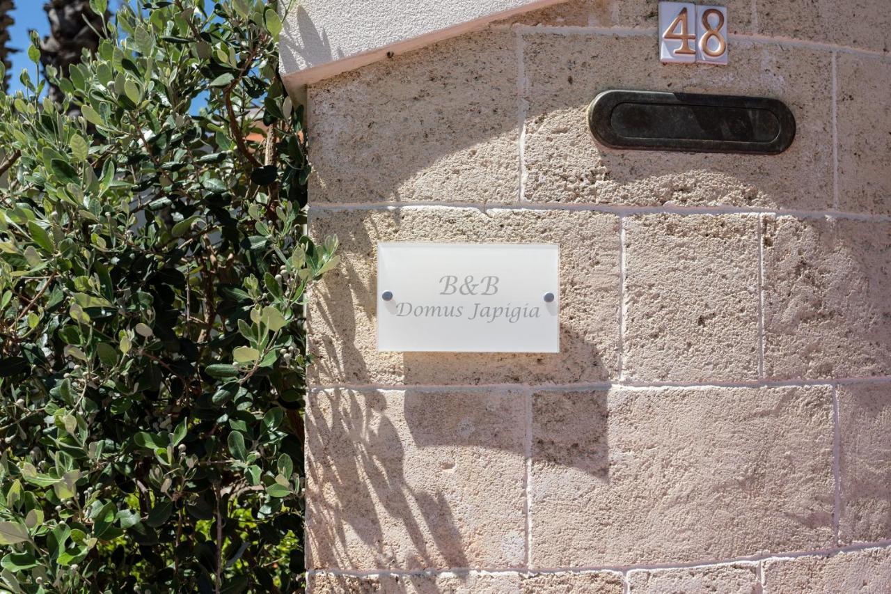B&B Domus Japigia อูเจนโต ภายนอก รูปภาพ
